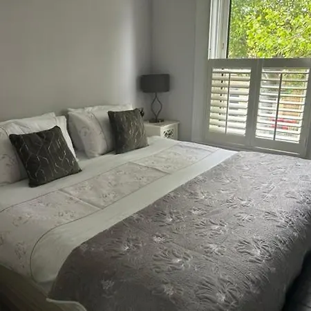 Frühstückspension Hollybank House